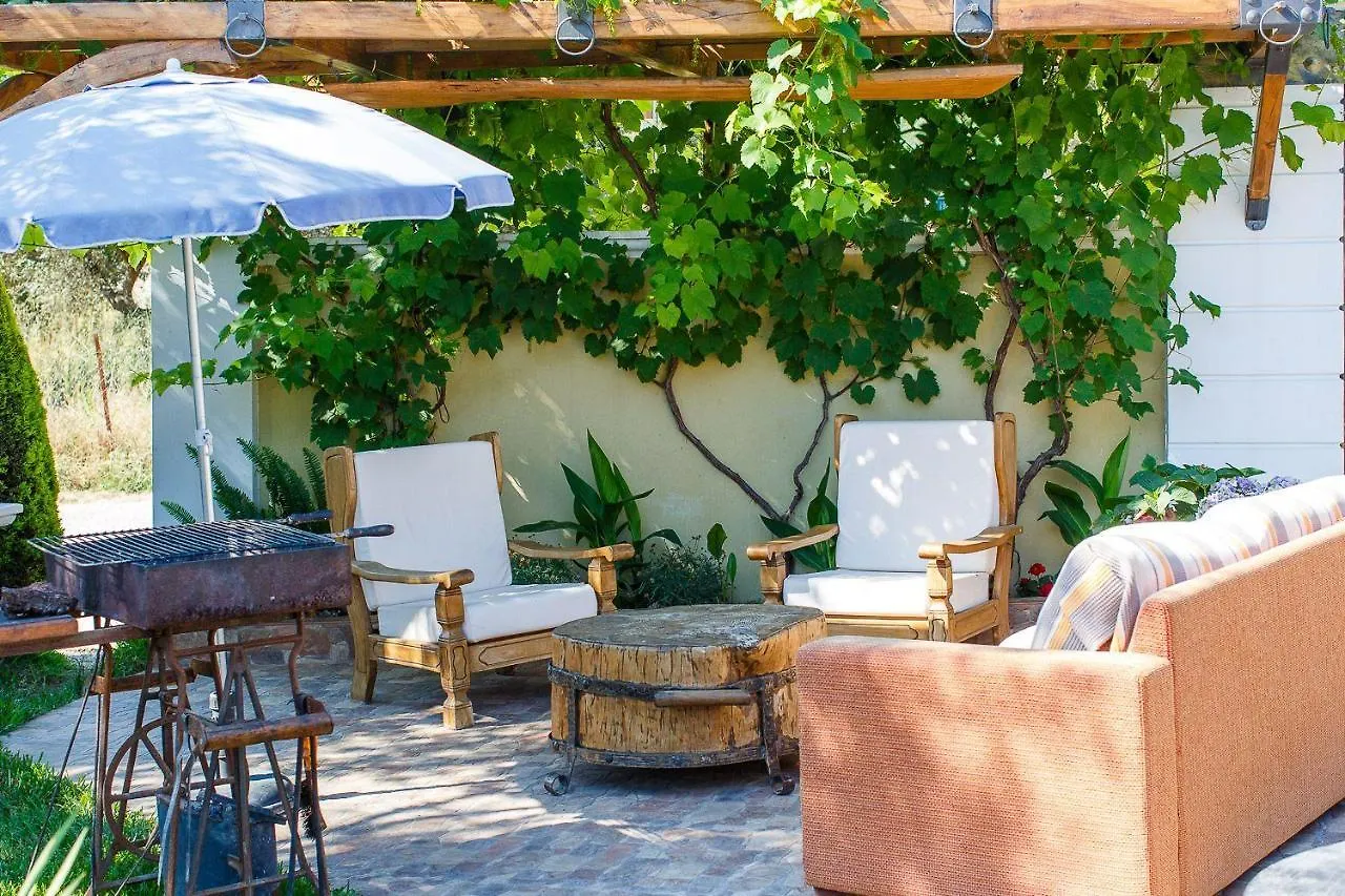 Apartments Alexandros Полихроно